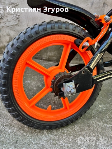 Детско баланс колело Strike 12" с предна и задна спирачка, снимка 4 - Детски велосипеди, триколки и коли - 51572302