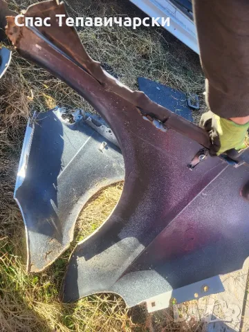 Продавам калници и преден капак за мерцедес vaneo, снимка 6 - Части - 47904153