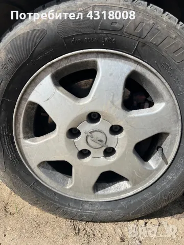 Джанти с зимни гуми 15-ки от зафира 