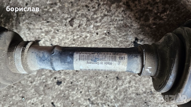 Предна лява полуоска за audi q7 , снимка 4 - Части - 51528424