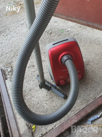 Прахосмукачка Rowenta , снимка 2 - Прахосмукачки - 50927099