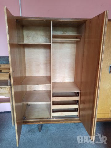 Гардероб, снимка 3 - Гардероби - 37442549