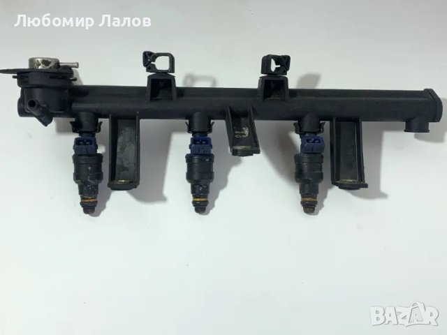 Горивна рейка с дюзи за Пежо Peugeot 406  9621783580  0280150446