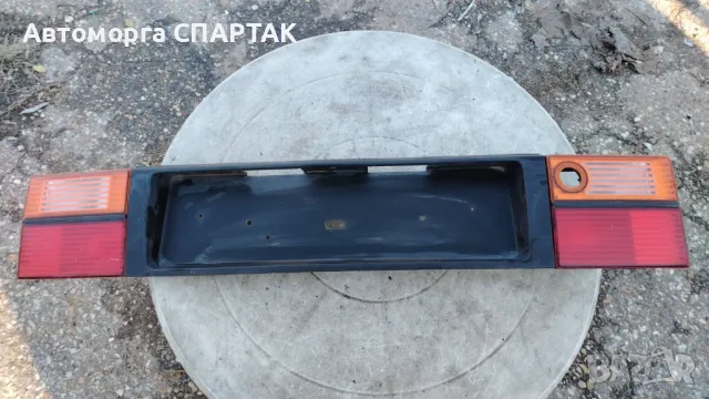 Вътрешен стоп VW Vento (1991-1996г.) стоп заден капак Венто / стопове / панел регистрационен номер