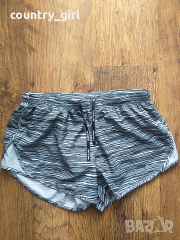 Nike EQUILIBRIUM MODERN TEMPO - страхотна дамски шорти, снимка 4 - Къси панталони и бермуди - 28664837