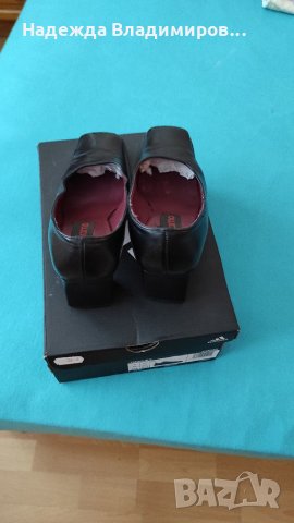 Оригинални обувки, снимка 4 - Дамски ежедневни обувки - 35130597