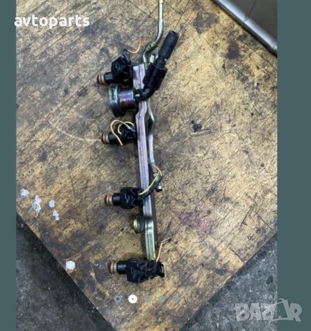 Honda civic 2004година 1.4i Горивна рейка с дюзи, снимка 2 - Части - 40755970