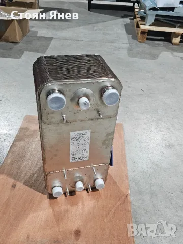 Пластинчат топлообменник Alfa Laval AC-230DQ-82H - 140 KW, снимка 2 - Други машини и части - 48135673