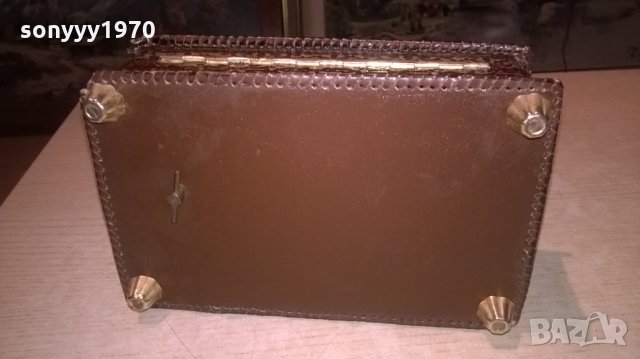 музикална кутия-19х13х7см-дърво и кожа-внос франция, снимка 14 - Колекции - 27161420