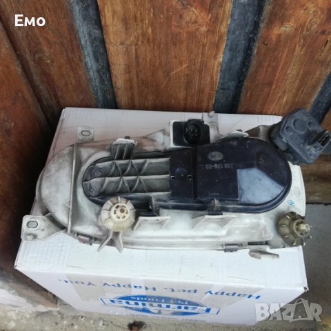 двусекционен ляв фар за Голф 3 HELLA., снимка 2 - Части - 53450257