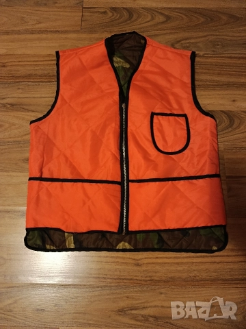 Ловен елек Двулицев размер М, снимка 3 - Якета - 52557064