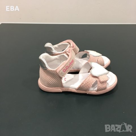 Сандали за момиче D.D.Step / Нови детски сандали, снимка 4 - Детски сандали и чехли - 33038238