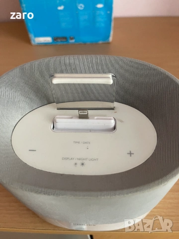Колонка - докинг станция Philips DS 1400/12, снимка 2 - Слушалки и портативни колонки - 53438313
