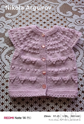 бебешки елек , снимка 3 - Бебешки якета и елеци - 53483498