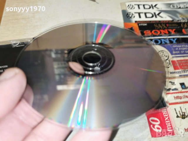 BRAYAN ADAMS CD 3001262144, снимка 16 - CD дискове - 53288670