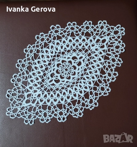Комплект от покривка 75см и салфетки различни по големина,за празнична украса , снимка 5 - Декорация за дома - 51887162