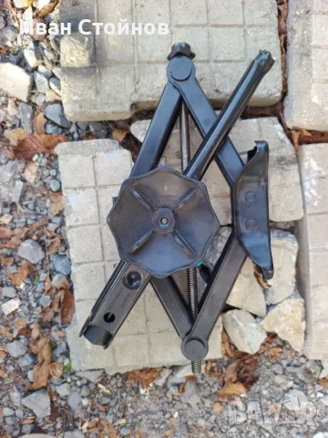 Ремонтен комплект крик+ ключ за Крайслер/Фиат и др. , снимка 3 - Аксесоари и консумативи - 47782961