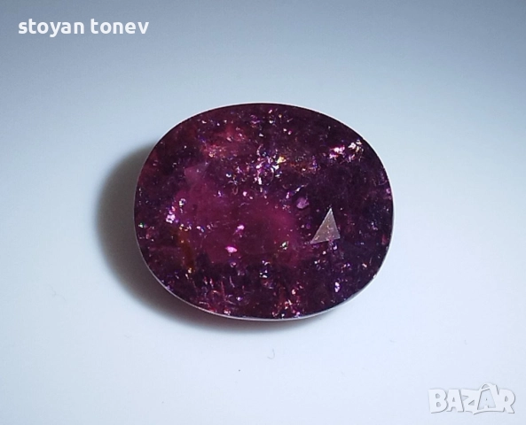 Забележителен турмалин в голям размер и рядък цвят 17.20Кт.! Сертифициран! Нов!, снимка 11 - Други - 52461513