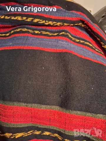 Продавам вълнени килими и битови черги, снимка 5 - Килими - 49706638