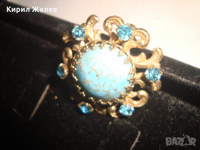 СТАРИННА АРТ ДЕКО ПОЗЛАТЕНА БРОНЗОВА БРОШКА с ЕСТЕСТВЕН ТЮРКОАЗ и САПФИР-КРИСТАЛ КАМЪНИ , снимка 11 - Други - 32266761