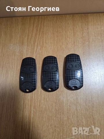 3 броя гаражно дистанционно CAME модел TOP 432 