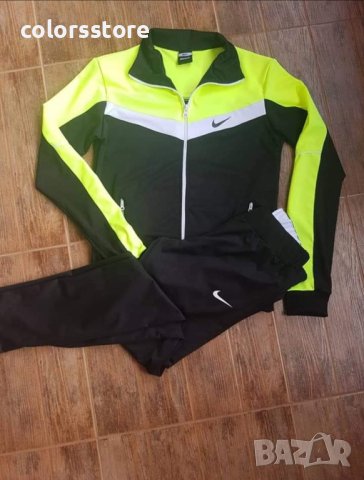 Дамски спортен екип  Nike код VL90B