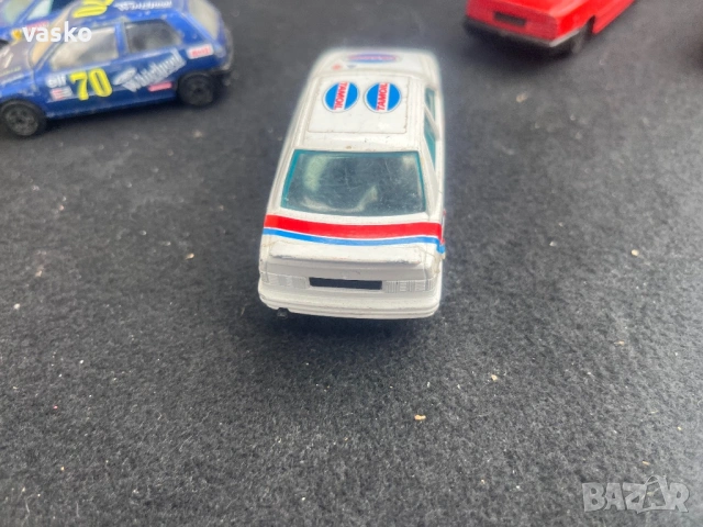 Burago Italy 1:43 Siera, снимка 4 - Колекции - 53404633