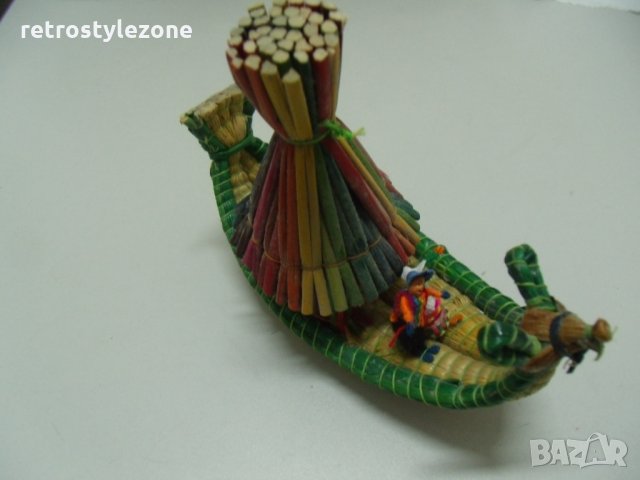 № 3515 стар азиатски  сувенир - гондола / лодка  - плетени дървени клечки   - размери 16  / 13 / 7,5, снимка 2 - Други ценни предмети - 27109209