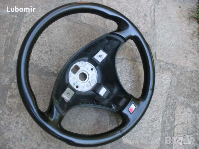 Волан трилъчев - оригинален Audi A4,A6,A8,TT - S Line !, снимка 7 - Аксесоари и консумативи - 51905701
