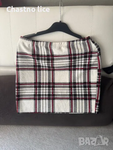 Къса карирана пола