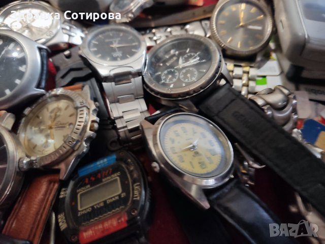 Ръчен часовник    Ръчни часовници , снимка 4 - Луксозни - 29091349