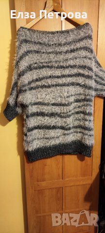 Зимна блуза със светло сив мъх и плетка от копринени конци в черно и сиво, снимка 2 - Блузи с дълъг ръкав и пуловери - 43244667