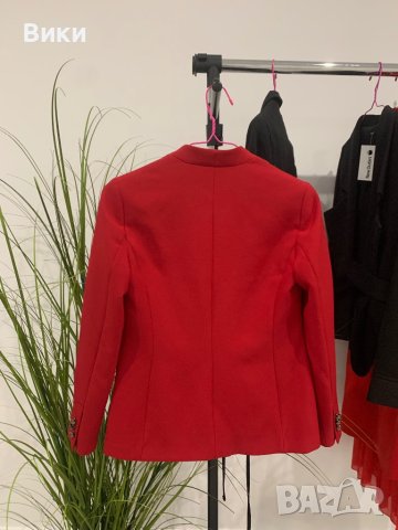 Червено сако, снимка 11 - Сака - 43501041