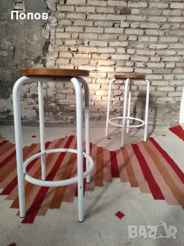 Индустриални бар столове