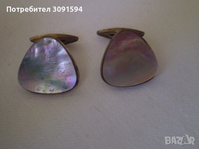 Стари бутонели ръкавели от седеф