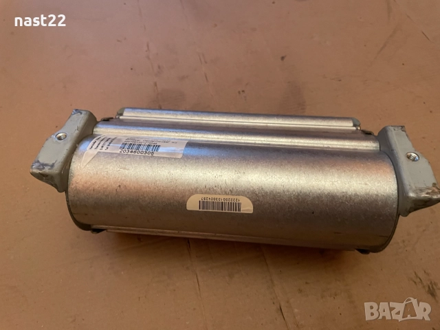 Airbag въздушна възглавница за Мерцедес Ц класа Mercedes Benz C class W203 2038600305, снимка 4 - Части - 51473805