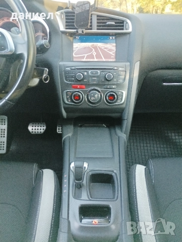 Citroen DS4 1,6 HDI - отличен, снимка 12 - Автомобили и джипове - 52471003