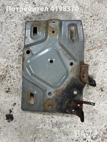 Стойка акумулатор Хонда ЦРВ 2 Honda CR-V, снимка 2 - Части - 47310558