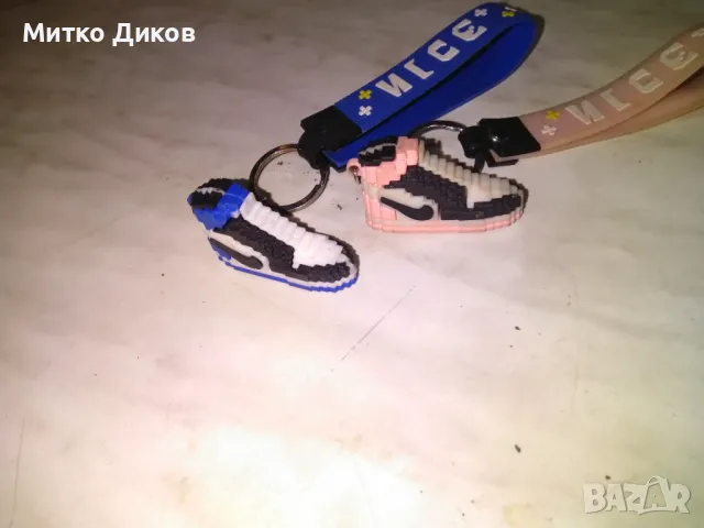 Ключадържател Найк 2 броя, снимка 4 - Колекции - 48593108