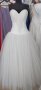 сватбена рокля с много обем и много перли, снимка 1 - Сватбени рокли - 32667410