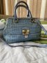 Оригинална чанта Guess в бебешко синьо, снимка 9
