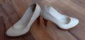 ВЕЛИКДЕНСКО НАМАЛЕНИЕ: Бели лачени обувки на висок ток , снимка 3