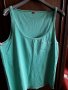 Дамски летен дълбоко изрязан потник с джобче, снимка 2
