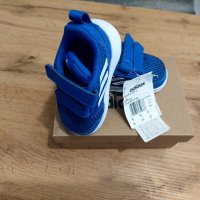 Детски маратонки adidas, снимка 2 - Детски маратонки - 40109309