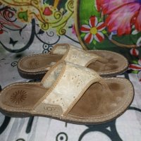 UGG - Оригинал.Естествена кожа номер 40, стелка 26,5 см, снимка 3 - Джапанки - 37200214