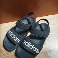 Детски сандали Adidas, снимка 1 - Детски сандали и чехли - 40678479