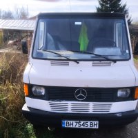 Продавам Mercedes 210 D, снимка 3 - Бусове и автобуси - 43347683