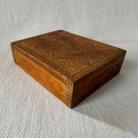 	Стара дървена кутия, дърворезба, снимка 2 - Антикварни и старинни предмети - 43409062