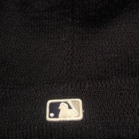 зимна шапка на New York Yankees , снимка 6 - Шапки - 43887346