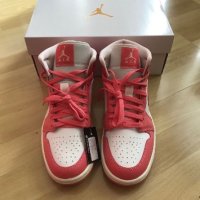 JORDAN AIR 1 MID-EUR 38,5 нови, снимка 2 - Маратонки - 44069489